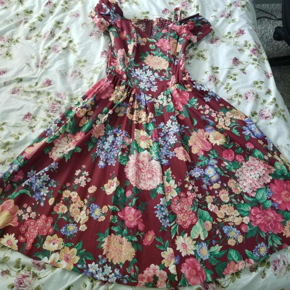 Vintage S.L Petites Maroon cottagecore Midi Dress